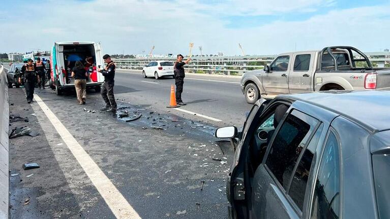 Iba en contramano en Circunvalación y chocó de frente: un herido