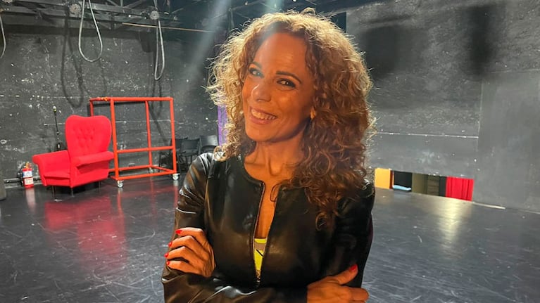 Iliana Calabró en el ensayo de la obra. Foto: Gina Casinelli/ElDoce.