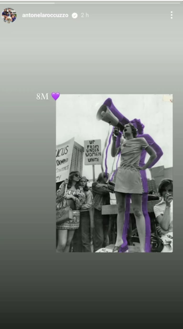 Imagen histórica de primeras marchas feministas en Toronto, Canadá. 