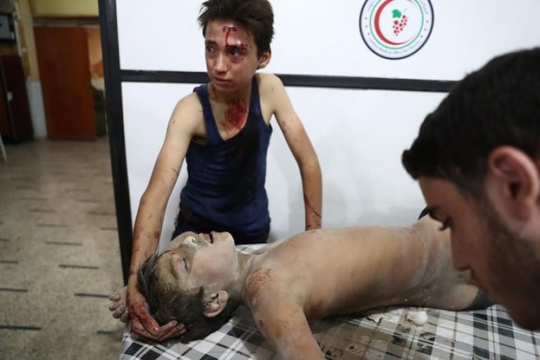Imágenes que duelen: los niños en Siria son asesinados, apedreados y hasta crucificados