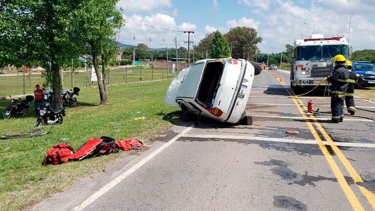 Impactante accidente en la autopista Córdoba-Carlos Paz: tres heridos graves