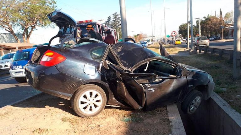 Impactante accidente generó caos de tránsito camino al aeropuerto