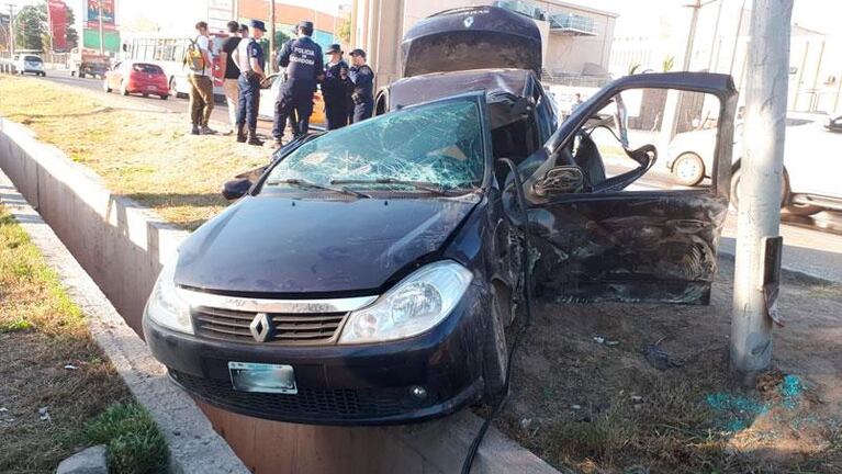 Impactante accidente generó caos de tránsito camino al aeropuerto