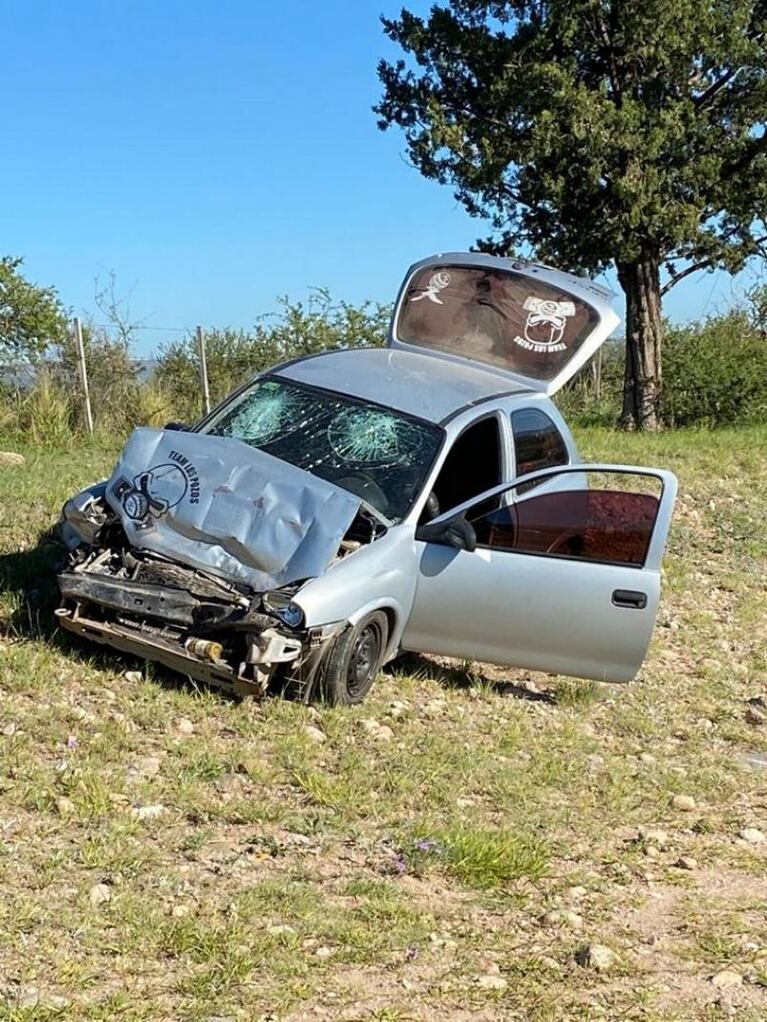 Impactante choque frontal en Nono: no hubo muertos de milagro