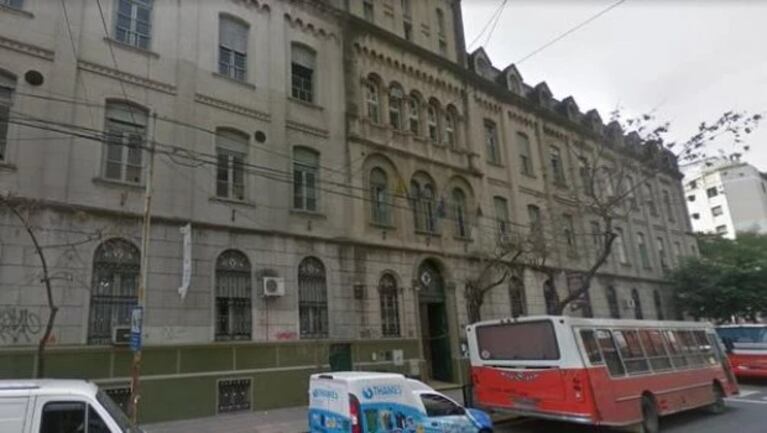Impactante explosión en un colegio de Palermo.