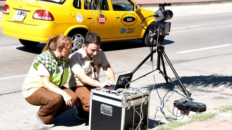 Implementación de radares en las principales avenidas de la ciudad.