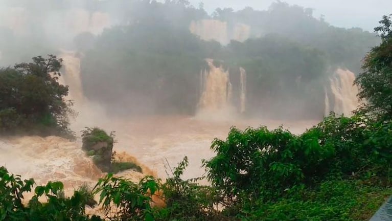 Impresionante espectáculo en las Cataratas del Iguazú