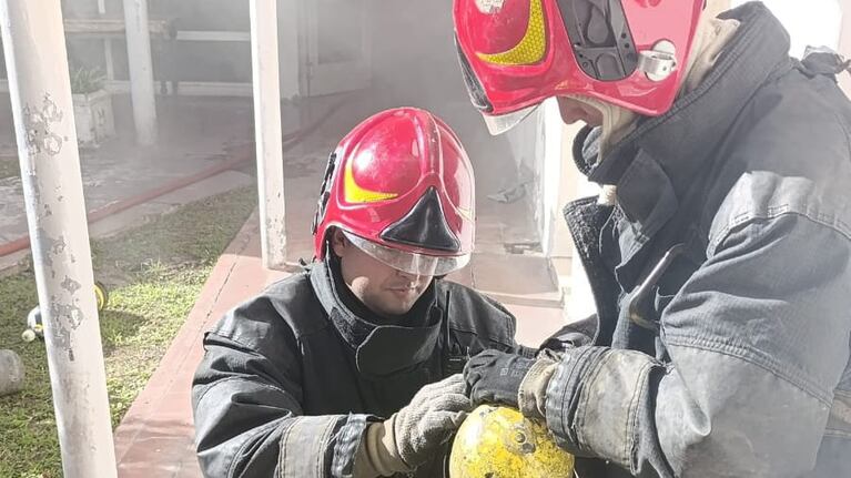 Incendio en edificio donde funciona el Boletín Oficial.