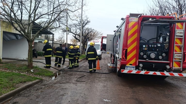 Incendio en la localidad de Arias.