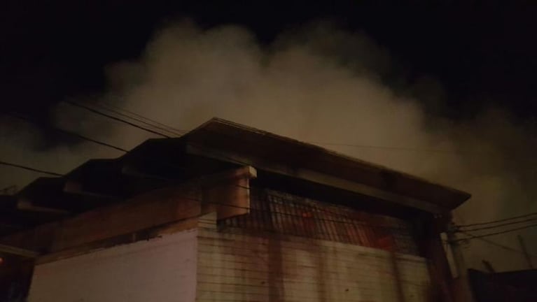 Incendio en una planta de reciclado de Bajada Alvear