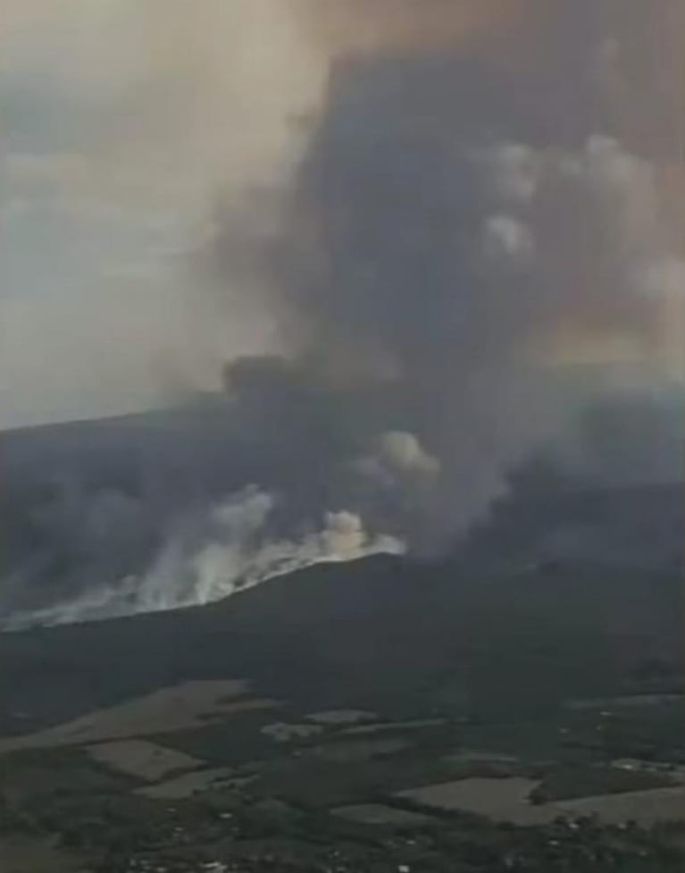 Incendio y explosión en un campo militar cerca de Los Molinos: investigan las causas