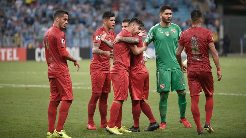 Independiente cayó de pie en Porto Alegre.