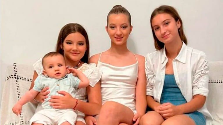 Indiana, Allegra, Sienna y Luca Cubero juntos.