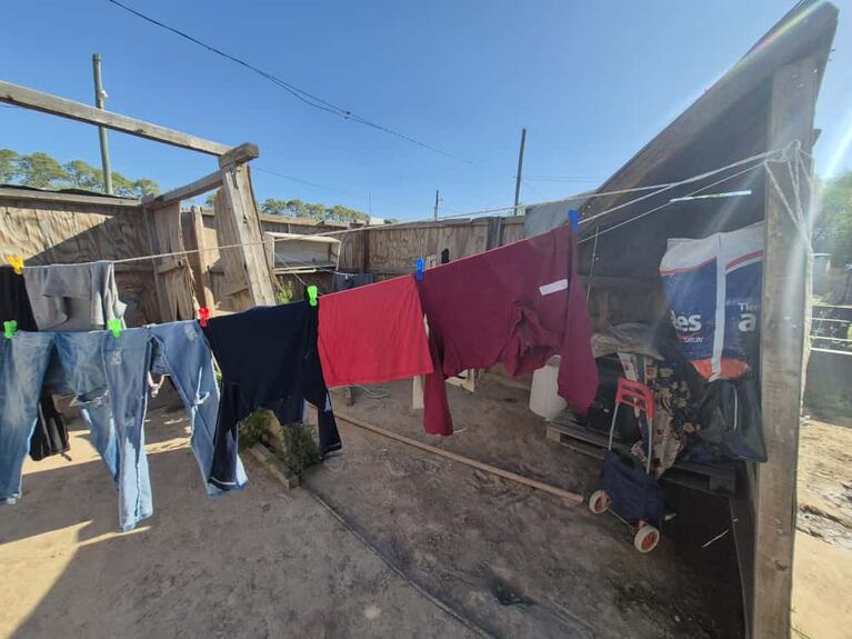 Informe de Telenoche: seis millones de personas no tienen baño.