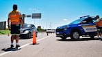 Insólita actitud de un camionero con los agentes.