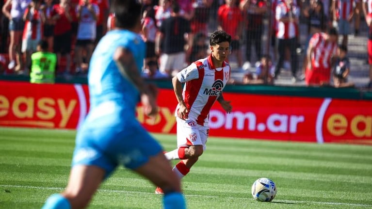 Instituto-Atlético Tucumán en Alta Córdoba.