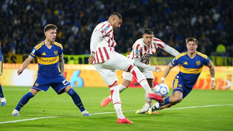 Instituto-Boca en el Kempes. (Foto: Lucio Casalla/El Doce)