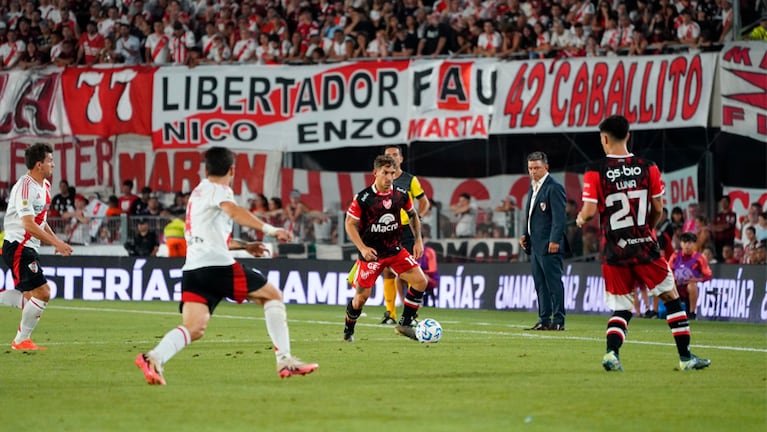 Instituto cayó sobre el final ante River.