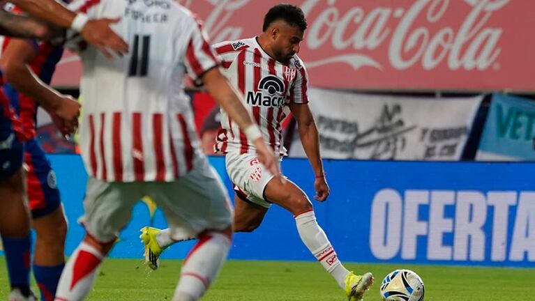 Instituto dejó una buena imagen en el empate ante San Lorenzo.