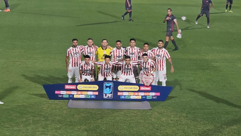 Instituto frente a Lanús en Alta Córdoba.