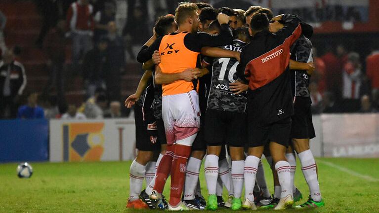 Instituto ganó y no pierde la ilusión. Foto: Lucio Casalla.