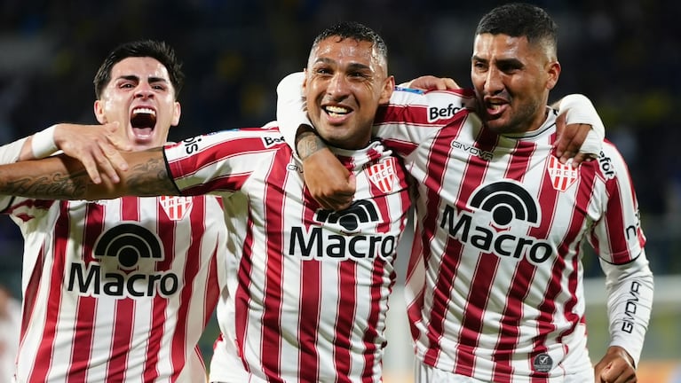 Instituto llega como único puntero. (Foto: Lucio Casalla/El Doce)