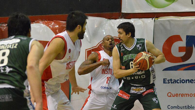 Instituto logró la primera victoria de la temporada ante Atenas. Foto: Lucio Casalla / ElDoce.tv.