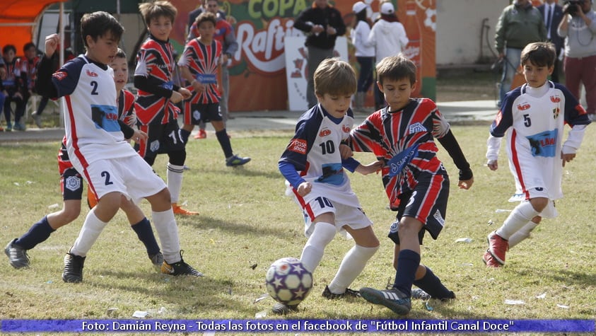 Instituto Peña logró un triunfo vital ante Villa Eucarística.