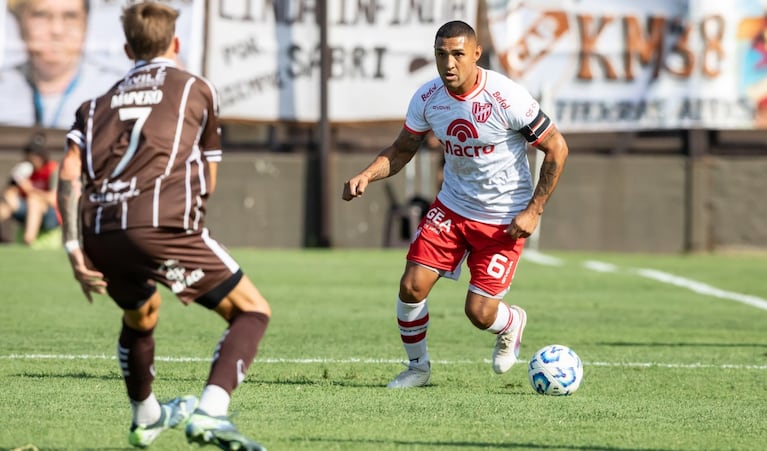 Instituto perdió con Platense.