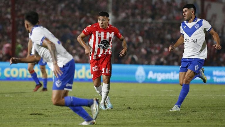 Instituto se recuperó y le ganó a Vélez en Alta Córdoba