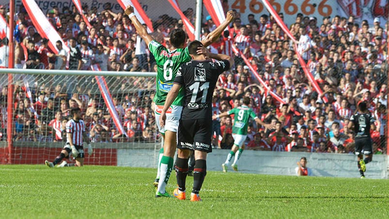 Instituto sumó un punto en la carrera por el ascenso y Sportivo bajó al Federal A. Foto: Lucio Casalla / ElDoce.tv.