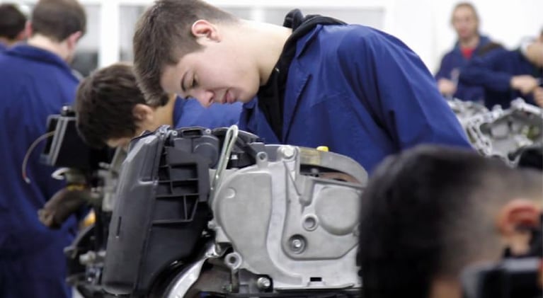 Instituto Técnico Renault: 57 años formando profesionales con valores  