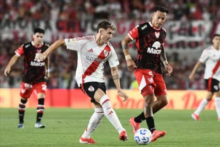 Instituto vs River