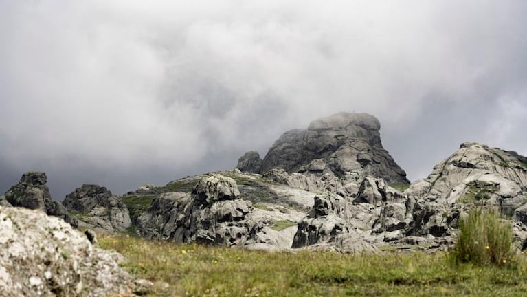 Intensa búsqueda de una mujer que se perdió en el Cerro Los Gigantes