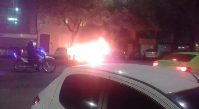 Intentan determinar el causante del incendio en cadena en Av. Maipú