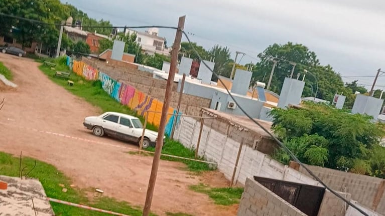 Investigan el trágico desenlace en barrio Marqués de Sobremonte.