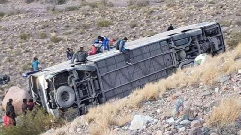 Investigan la causa del accidente.