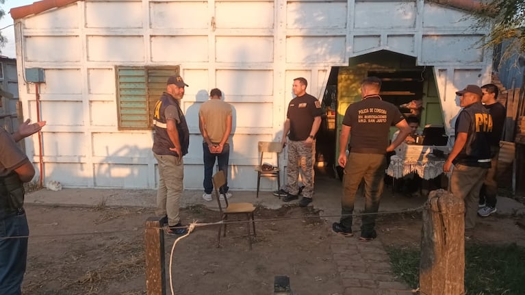 Investigan un caso de trata de personas en un campo de Córdoba tras liberar a una chica de 22 años