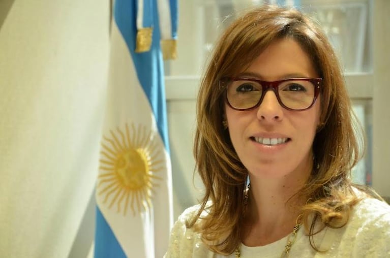 Investigarán a Cristina porque no registró los regalos