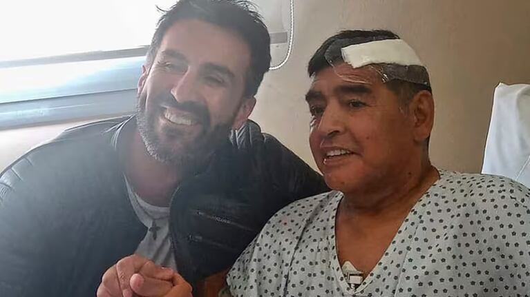 Irreconocible: la sorprendente transformación del médico Leopoldo Luque en el juicio por la muerte de Maradona