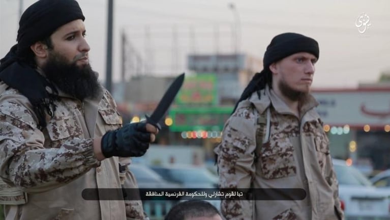 ISIS celebra la matanza de Niza y decapita a dos espías