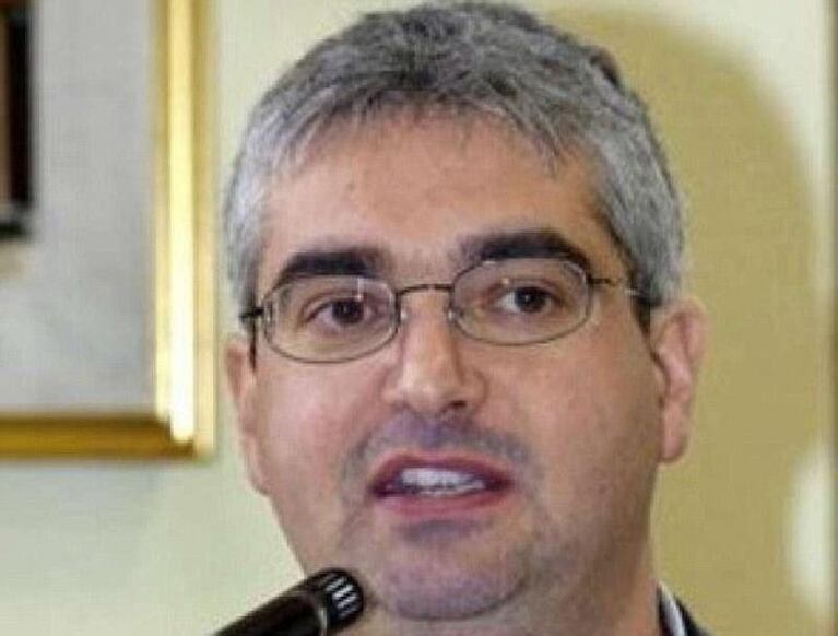 Italia: acusan a un cura de dirigir orgías y prostitución en su Iglesia