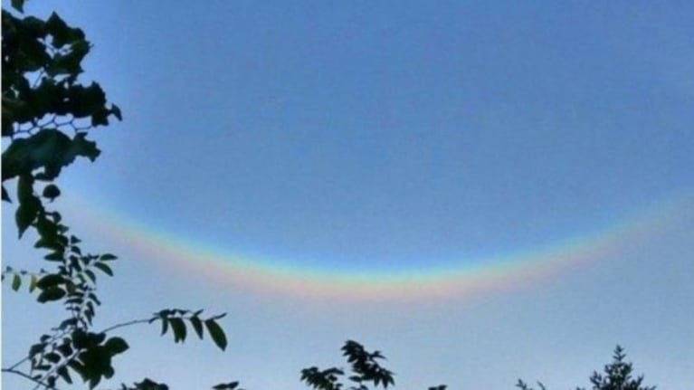 Italia: apareció un arcoiris al revés y se convirtió en símbolo de esperanza