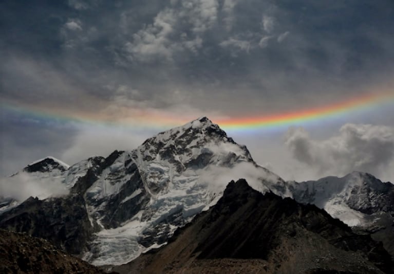 Italia: apareció un arcoiris al revés y se convirtió en símbolo de esperanza