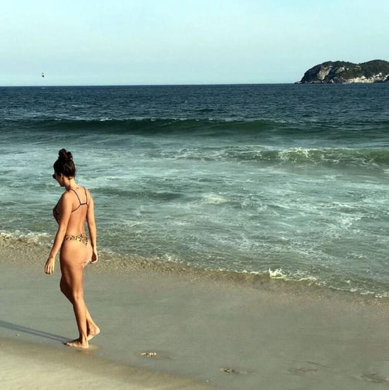 Ivana Nadal, relax y curvas en Río de Janeiro