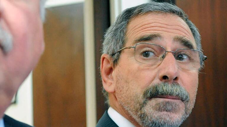 Jaime es el primer ex funcionario K fotografiado en una celda.