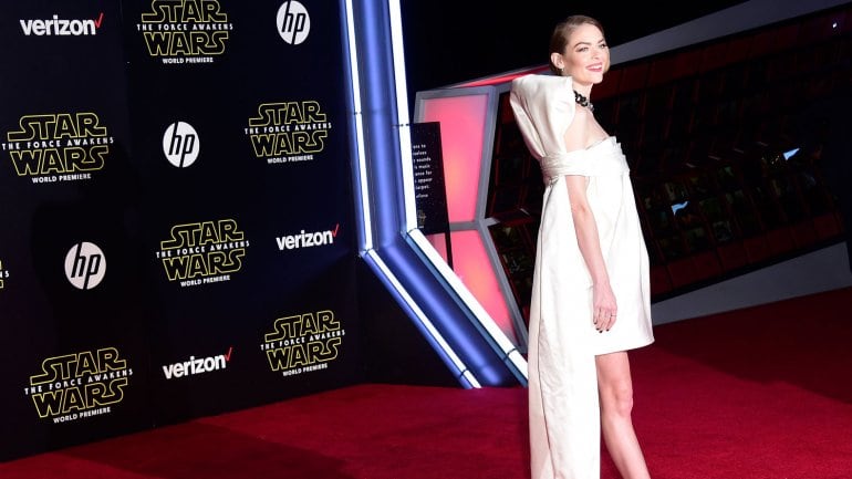 Jaime King en la alfombra roja. Foto: AFP