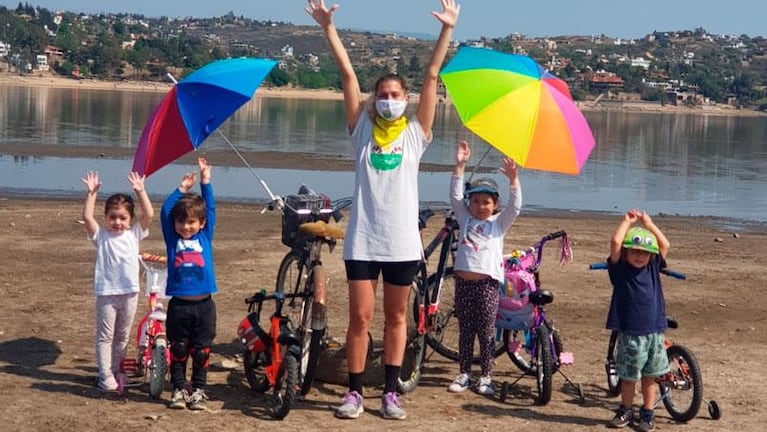 Jardín sobre ruedas en Carlos Paz: una maestra se reinventó tras siete meses sin actividad