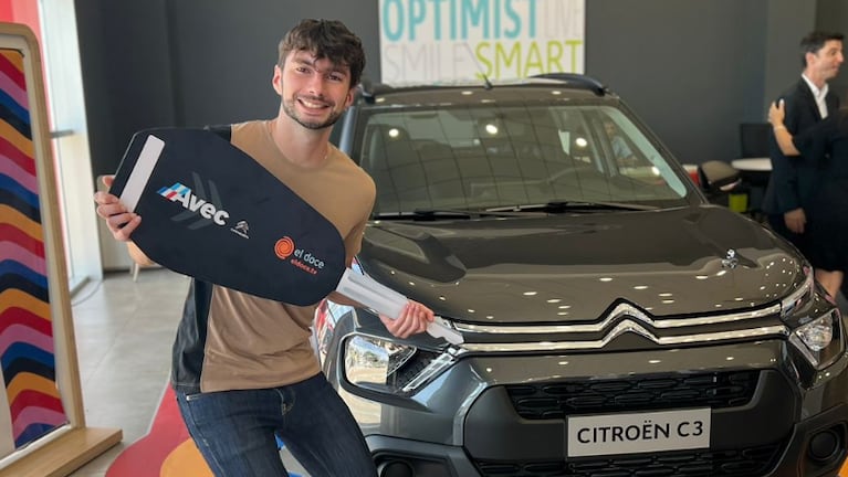 Javier Manzano fue el ganador de Citroën C3 Live 1.2 que regalaron El Doce y Avec
