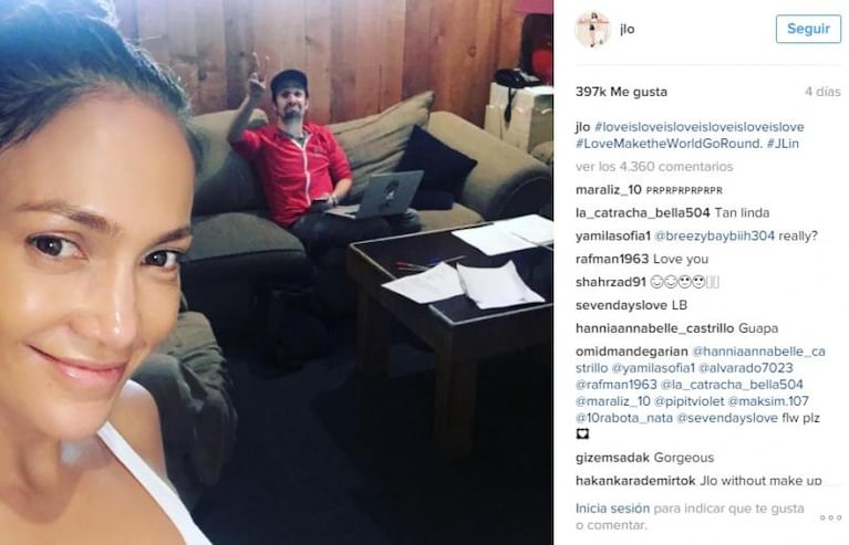 Jennifer López desafió con una selfie cien por ciento natural